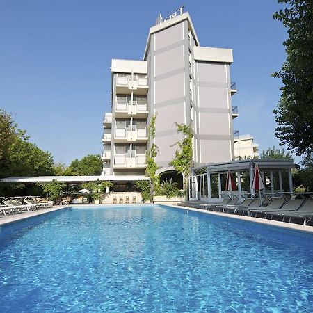 Hotel President Cattolica Esterno foto