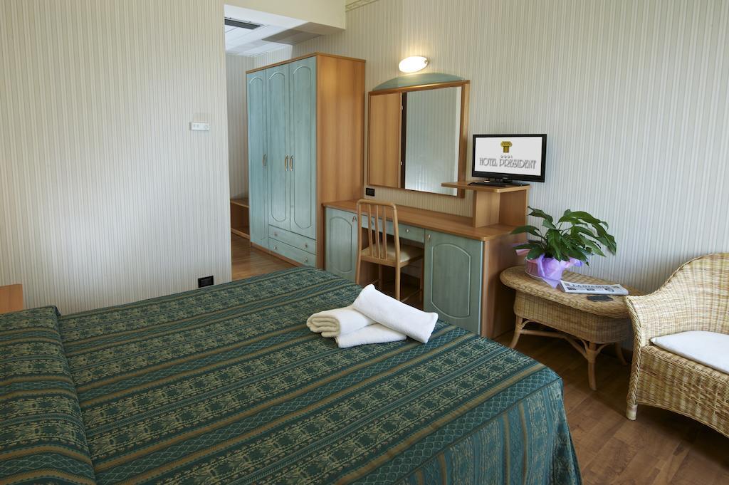 Hotel President Cattolica Camera foto